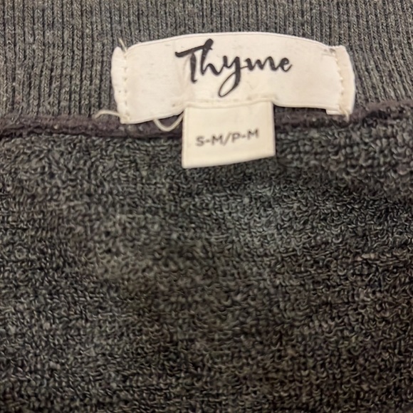 ⭐️2/$20⭐️ Thyme Maternity Knit Leggings - Picture 3 of 4